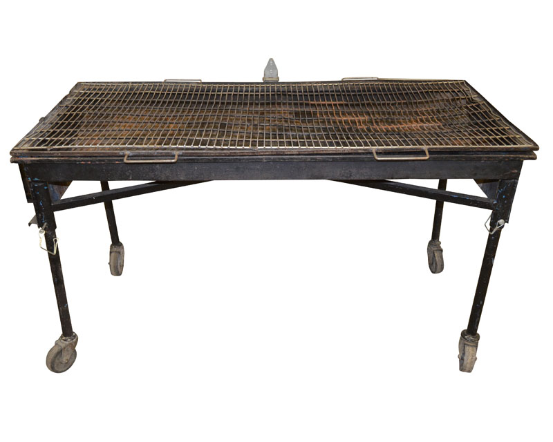 2'X4' CHARCOAL BBQ. THIS ITEM IS DELIVERY ONLY.