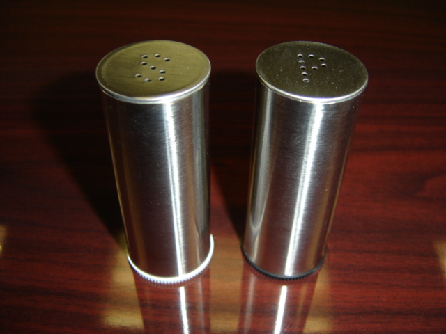 STAINLESS STEEL SALT & PEPPER SET